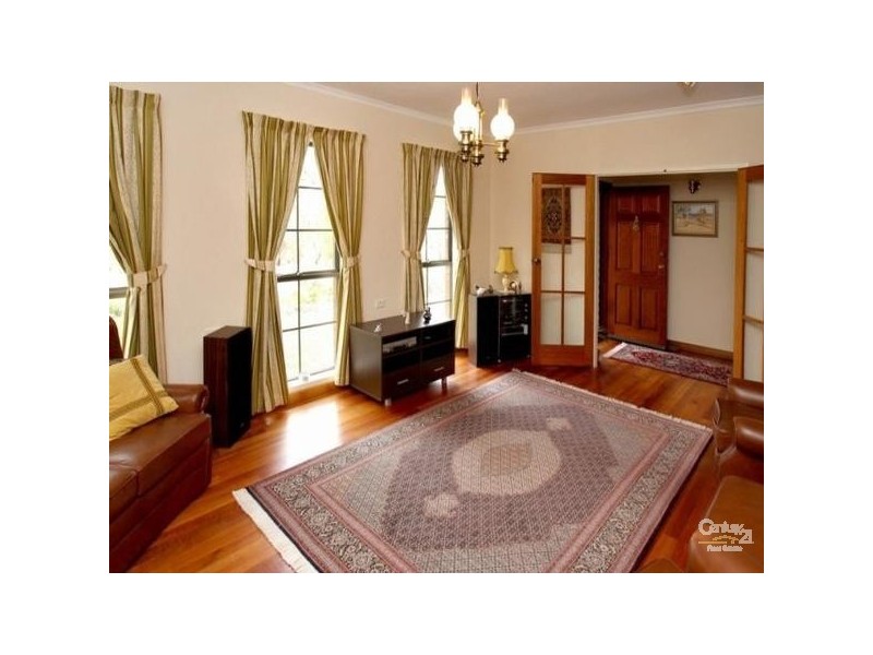 8 Lovelly Valley Road, Flagstaff Hill SA 5159