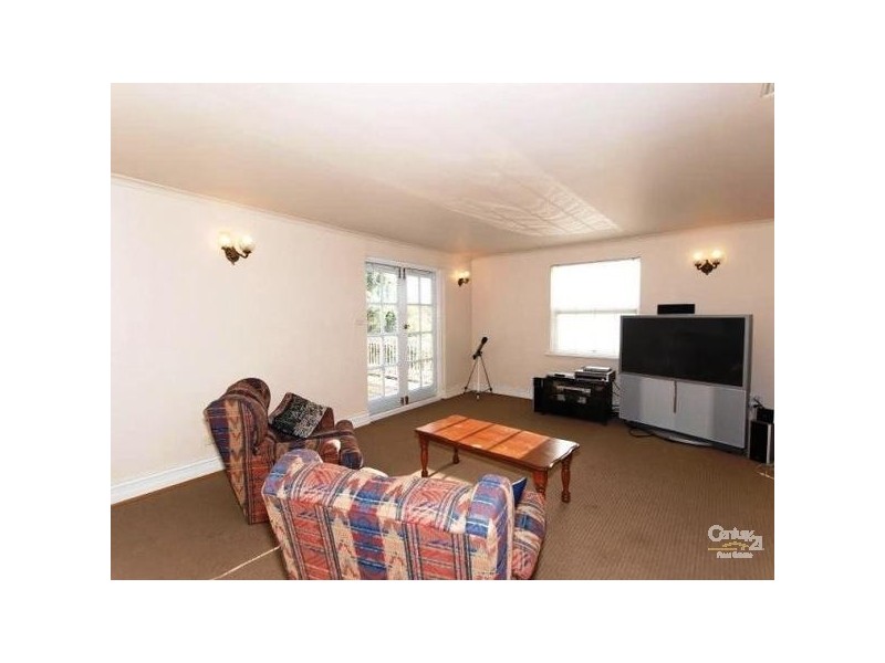 10 River Parade, Hallett Cove SA 5158