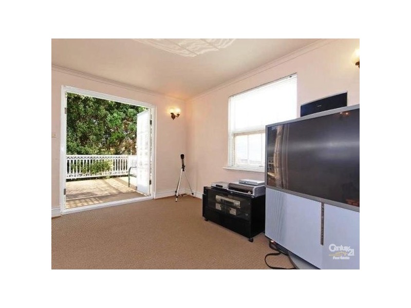 10 River Parade, Hallett Cove SA 5158