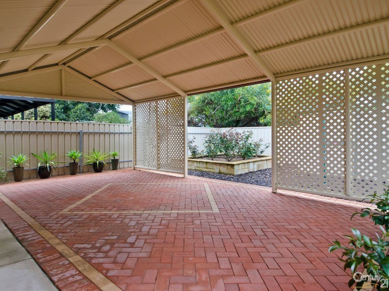 7 Wangara Avenue, Morphett Vale SA 5162