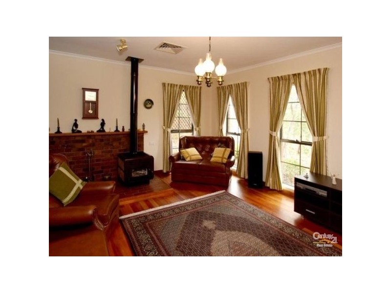 8 Lovelly Valley Road, Flagstaff Hill SA 5159