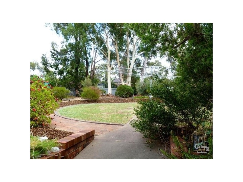 8 Lovelly Valley Road, Flagstaff Hill SA 5159