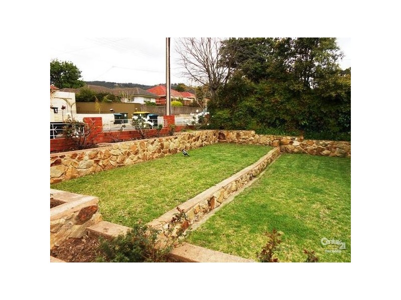 18 Dunbar Street, Lower Mitcham SA 5062