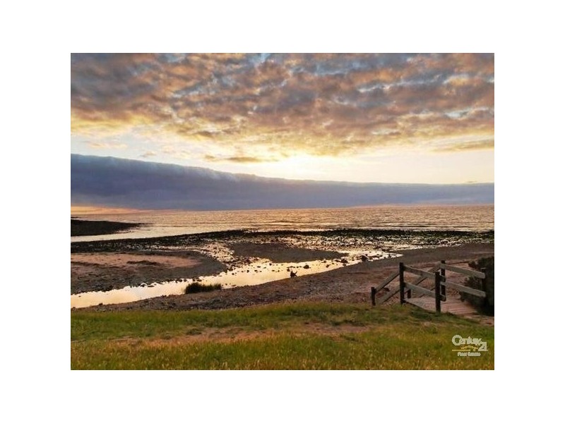 10 River Parade, Hallett Cove SA 5158