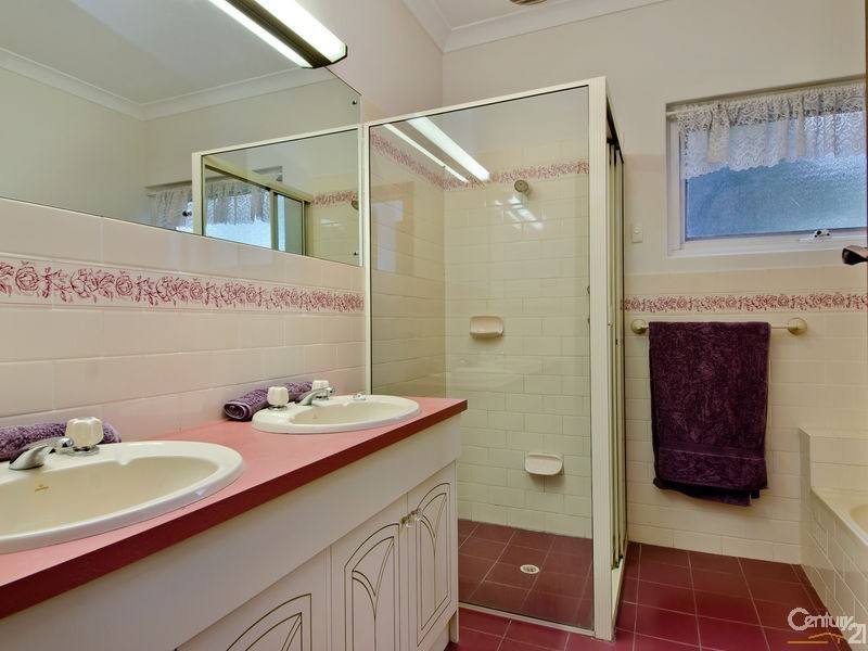 1 Avon Street, Cumberland Park SA 5041