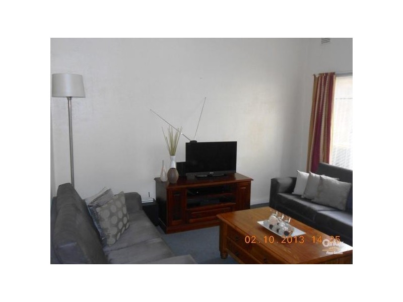 16 Selkirk Avenue, Black Forest SA 5035