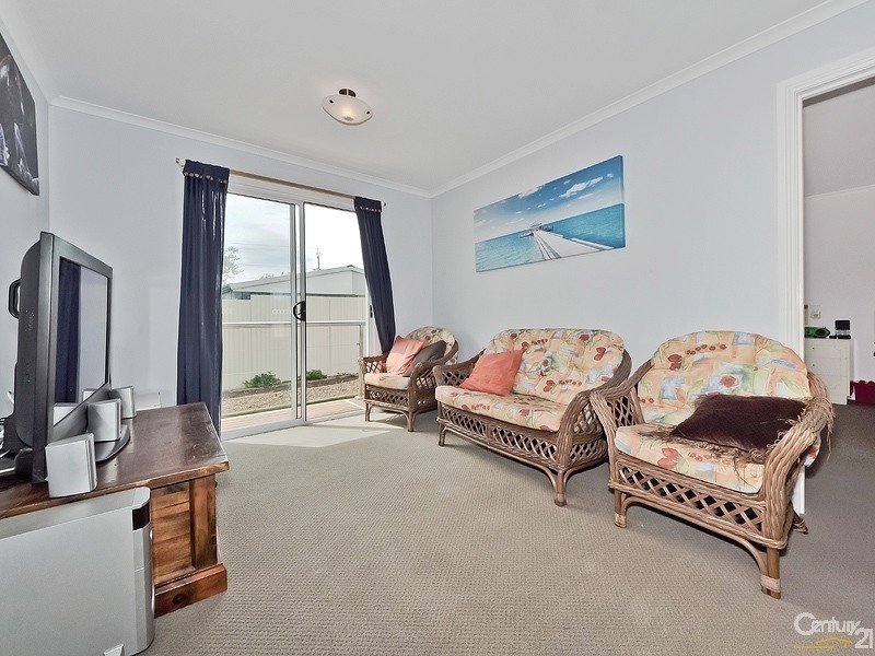 15a Whinnerah Avenue, Aldinga Beach SA 5173