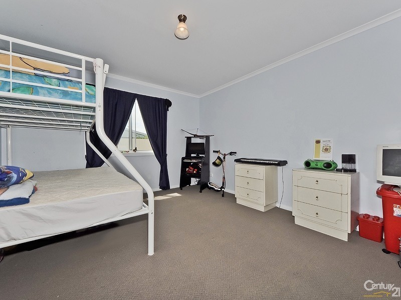15a Whinnerah Avenue, Aldinga Beach SA 5173