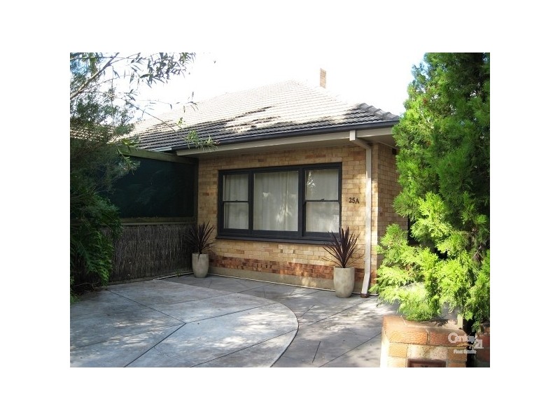 25a Aroha Terrace, Black Forest SA 5035