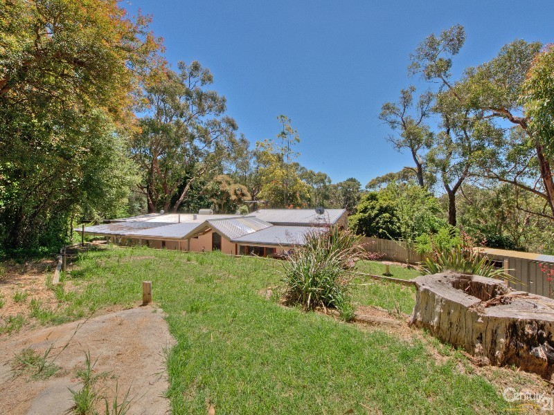 24 Mountford Avenue, Bridgewater SA 5155