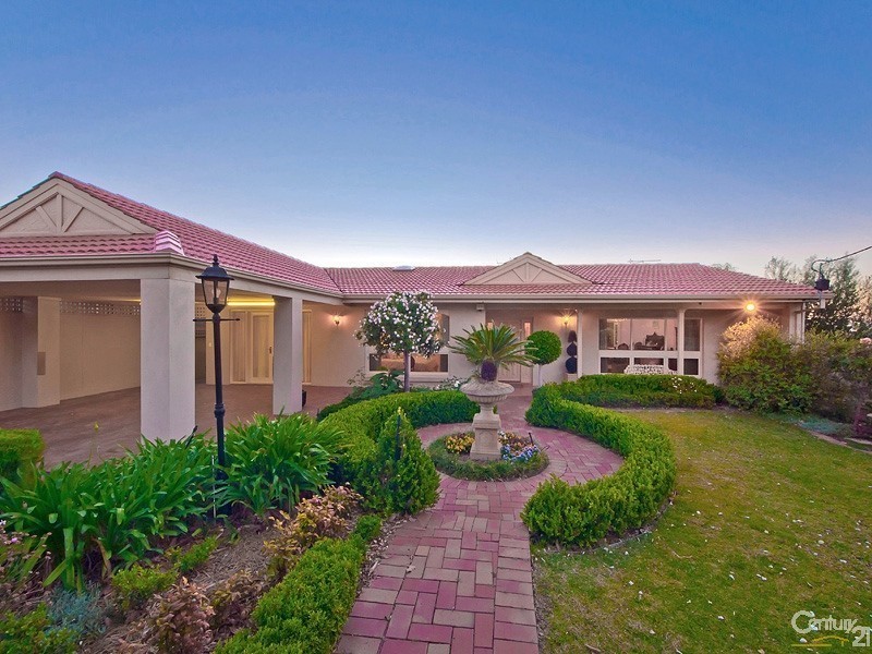 14 Port Lincoln Boulevard, Pasadena SA 5042
