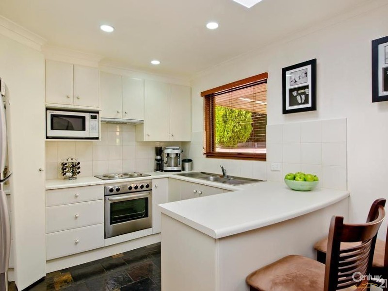 6 Elmgrove Street, Aberfoyle Park SA 5159