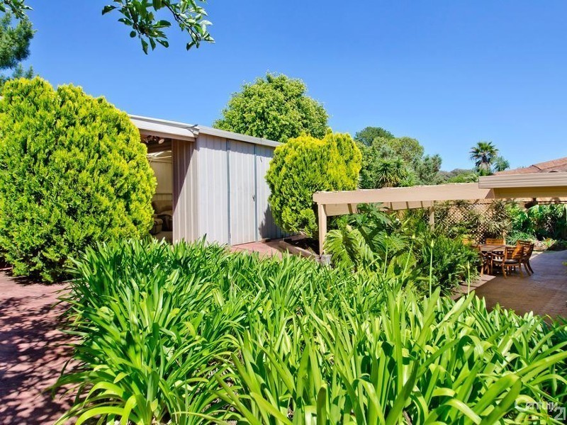 6 Elmgrove Street, Aberfoyle Park SA 5159