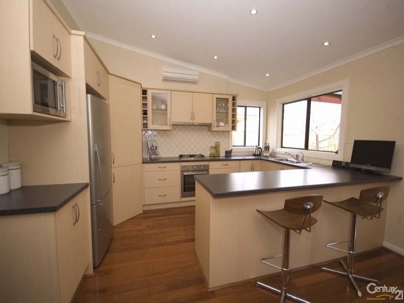 2 Hill Avenue, Cumberland Park SA 5041