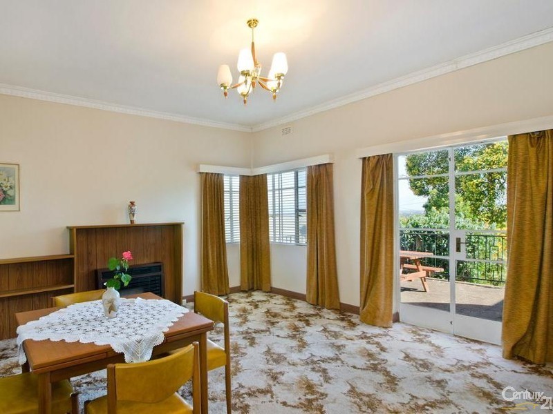 8 Highland Avenue, Torrens Park SA 5062