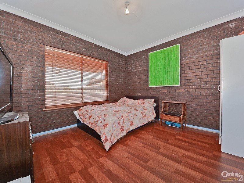 15 Whinnerah Avenue, Aldinga Beach SA 5173