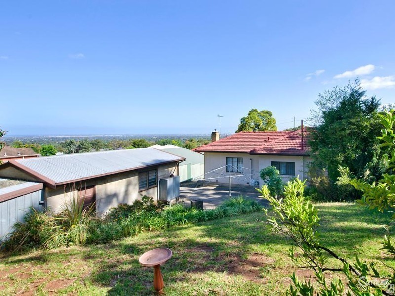 8 Highland Avenue, Torrens Park SA 5062