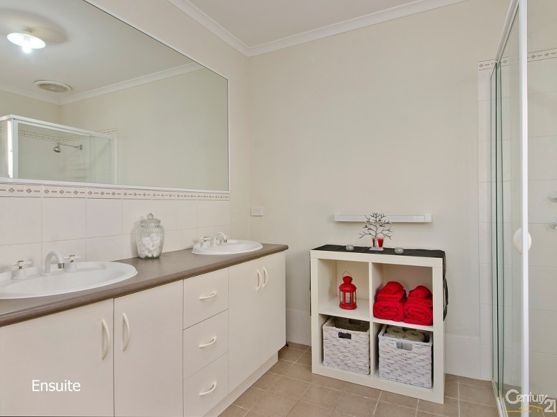 3 Scarborough Way, Mount Barker SA 5251