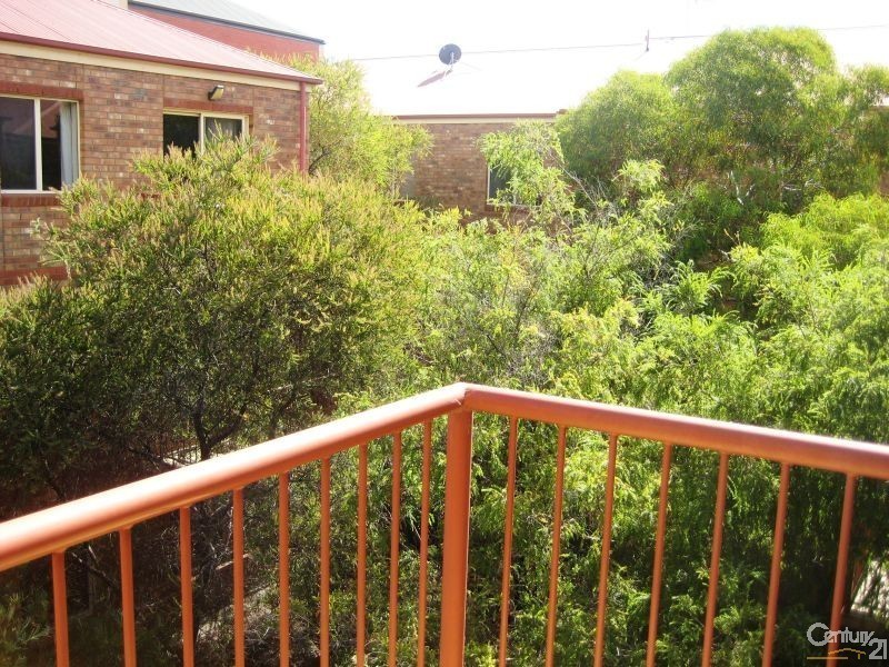 22/29 St Helena Place, Adelaide SA 5000