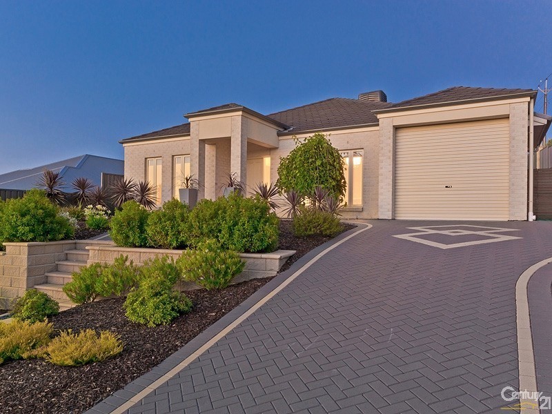 36 Coulter Street, Flagstaff Hill SA 5159