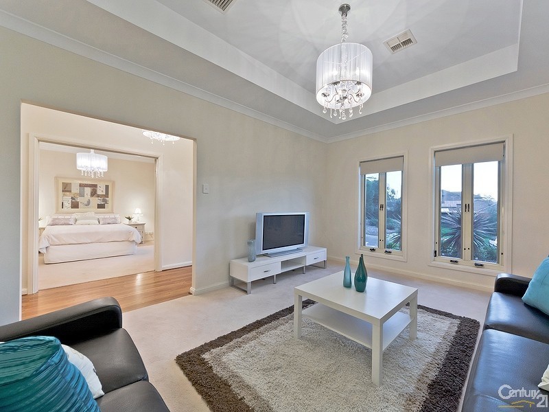 36 Coulter Street, Flagstaff Hill SA 5159