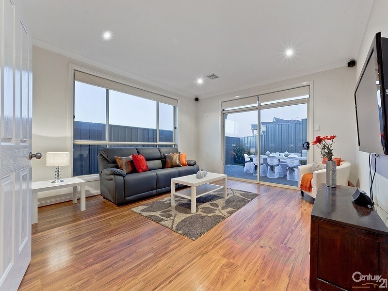 36 Coulter Street, Flagstaff Hill SA 5159