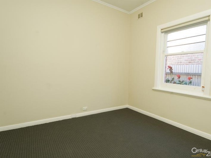 106 Avenue Road, Clarence Gardens SA 5039