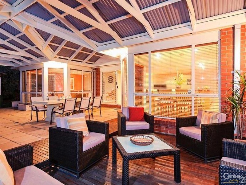 11 Newland Court, Craigburn Farm SA 5051