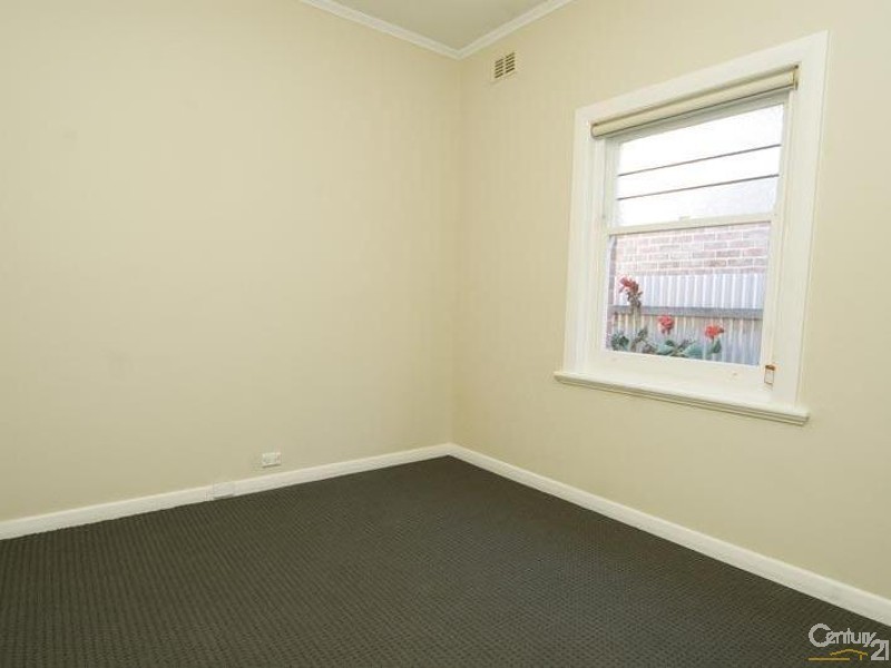 106 Avenue Road, Clarence Gardens SA 5039