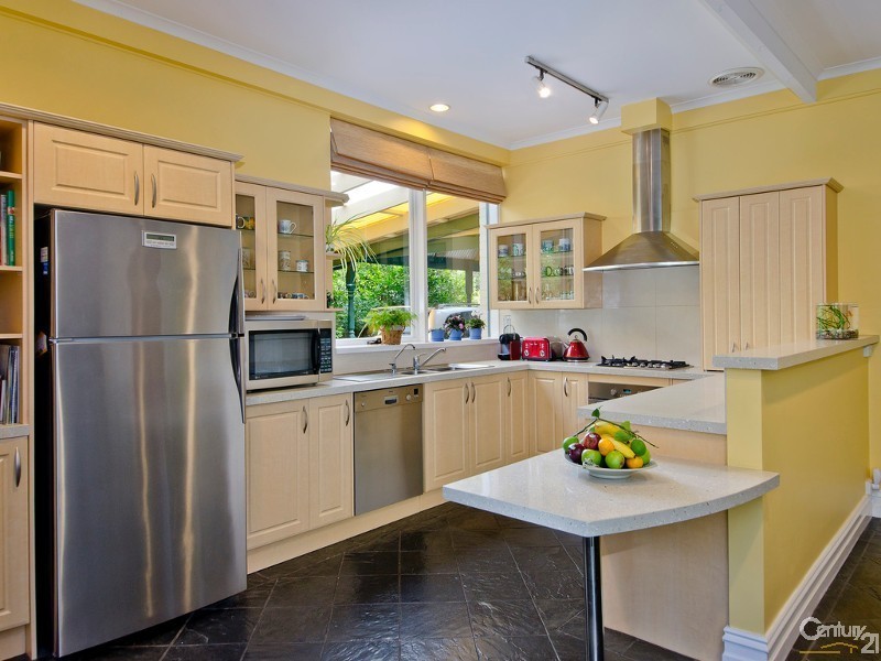 11 Pollock Avenue, Marden SA 5070