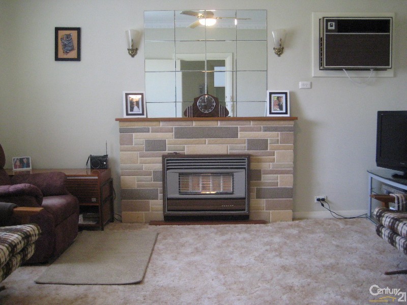 15 McAllan Avenue, Seaton SA 5023