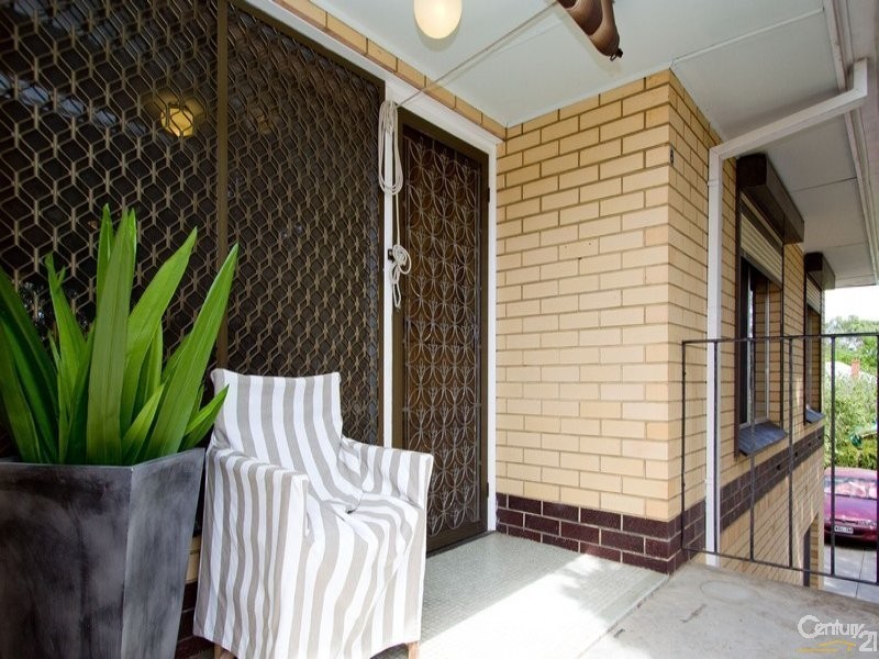 6/21  Cowper Road, Black Forest SA 5035