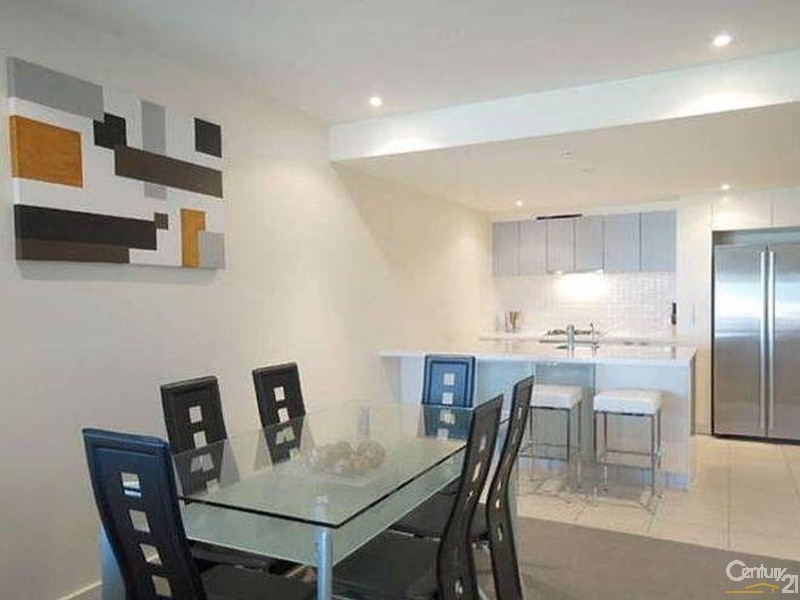 213/19 Holdfast Promenade Platinum Apartments, Glenelg SA 5045