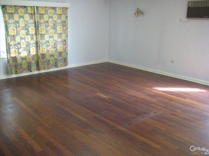 17 Falcon Avenue, Hampstead Gardens SA 5086