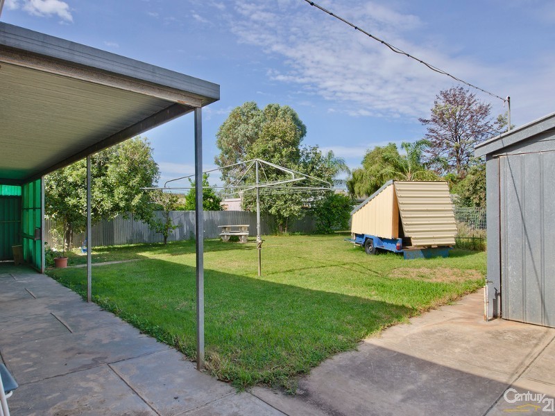 29 Fleming Street, Mansfield Park SA 5012