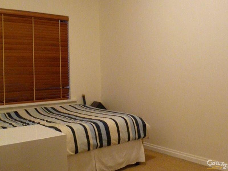 4/64 Forest Avenue, Black Forest SA 5035