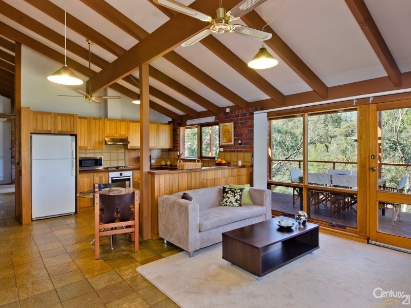 27 Ellis Avenue, Eden Hills SA 5050