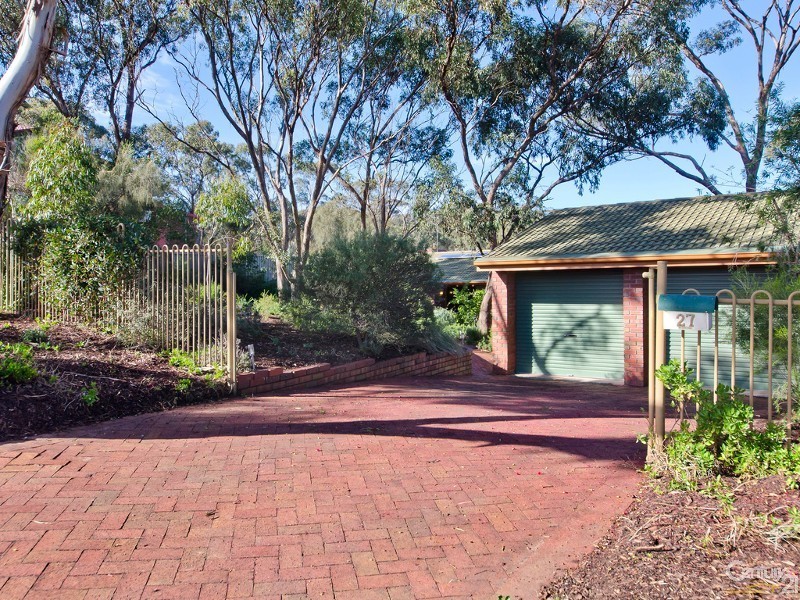 27 Ellis Avenue, Eden Hills SA 5050