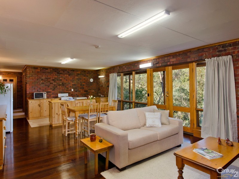 27 Ellis Avenue, Eden Hills SA 5050