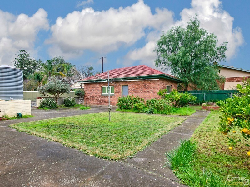 20 Yulinda Terrace, Lower Mitcham SA 5062