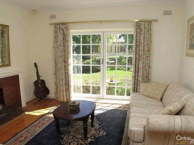 9 Sizer Street, Lower Mitcham SA 5062