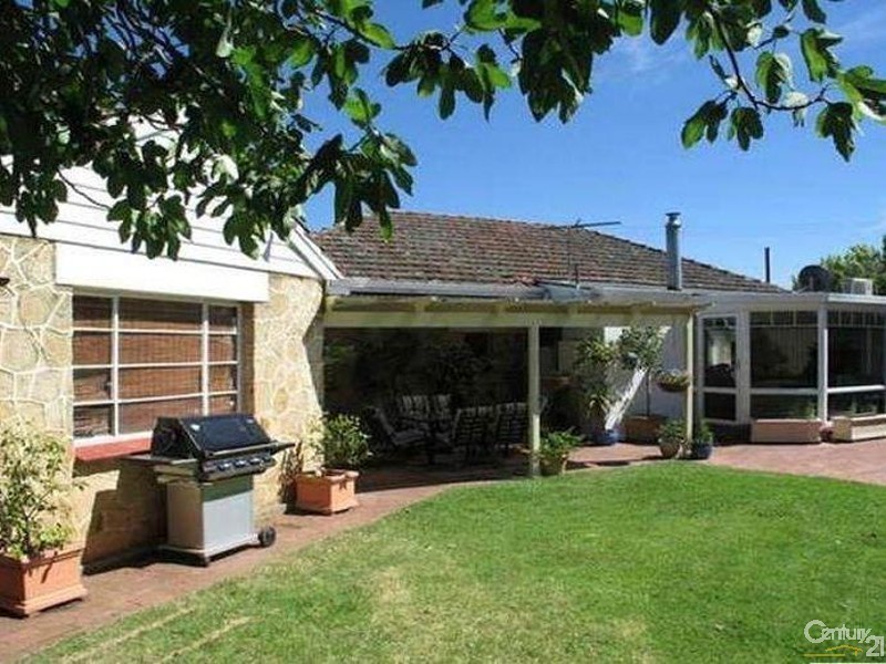 9 Sizer Street, Lower Mitcham SA 5062