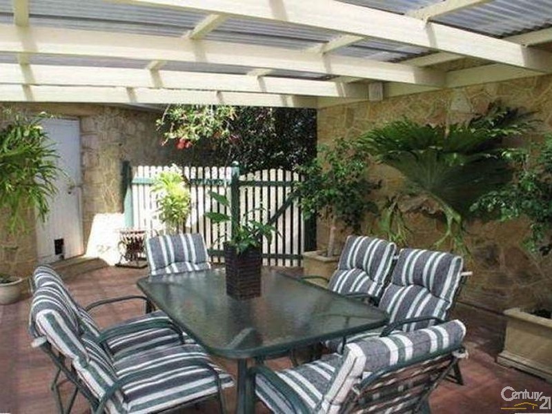 9 Sizer Street, Lower Mitcham SA 5062