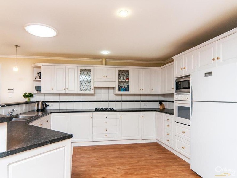 14 Dalmeny Drive, Mount Barker SA 5251