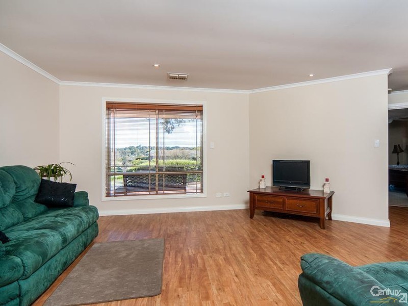 14 Dalmeny Drive, Mount Barker SA 5251