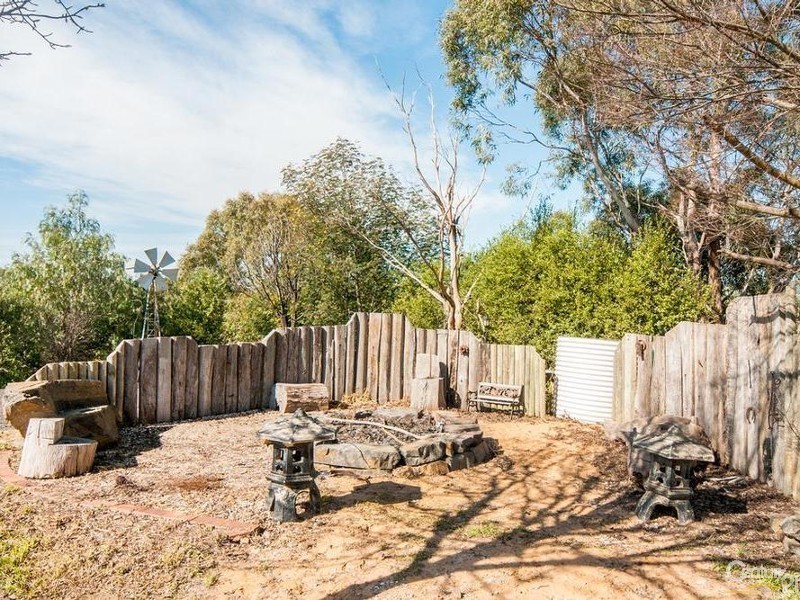 14 Dalmeny Drive, Mount Barker SA 5251