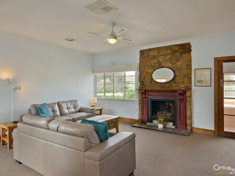 223 Shepherds Hill Road, Eden Hills SA 5050