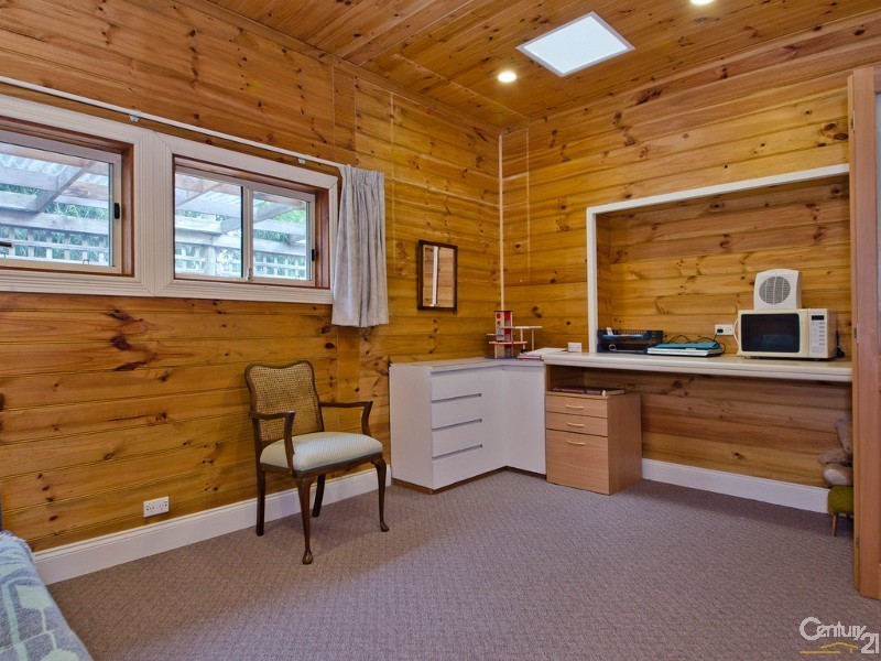 223 Shepherds Hill Road, Eden Hills SA 5050