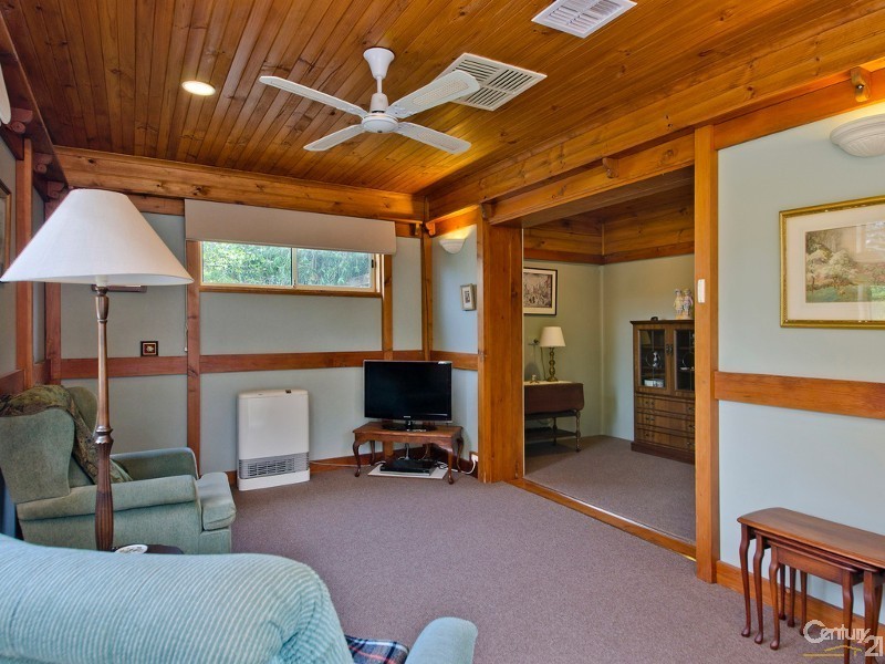 223 Shepherds Hill Road, Eden Hills SA 5050