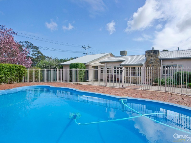 223 Shepherds Hill Road, Eden Hills SA 5050